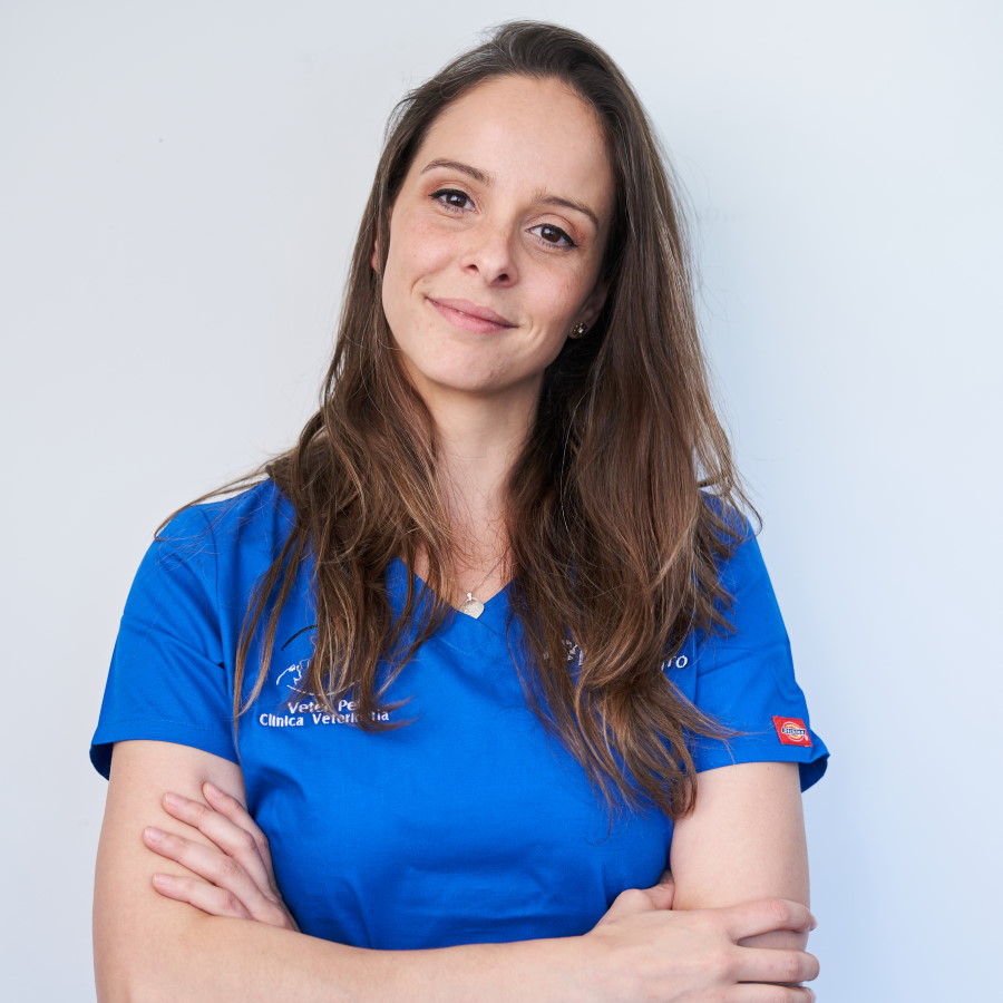 900x900_vet3 Sofía Apaoblaza - patóloga clínica e imagenóloga