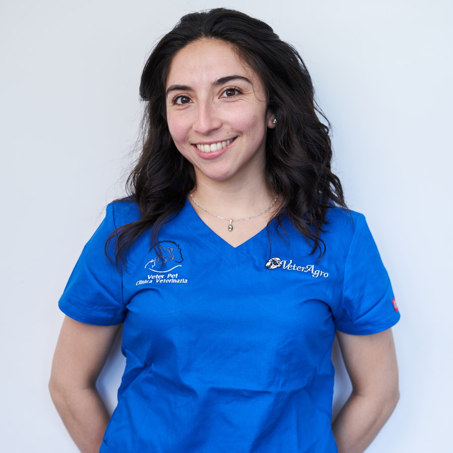 900x900_vet2 Valeria Medina - patóloga clínica